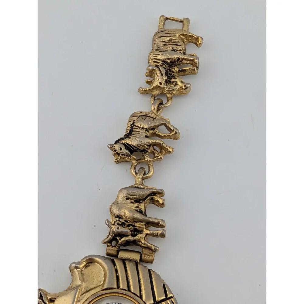 Becora Noah's Arc Watch Women 36mm Gold Animal Link 6.75